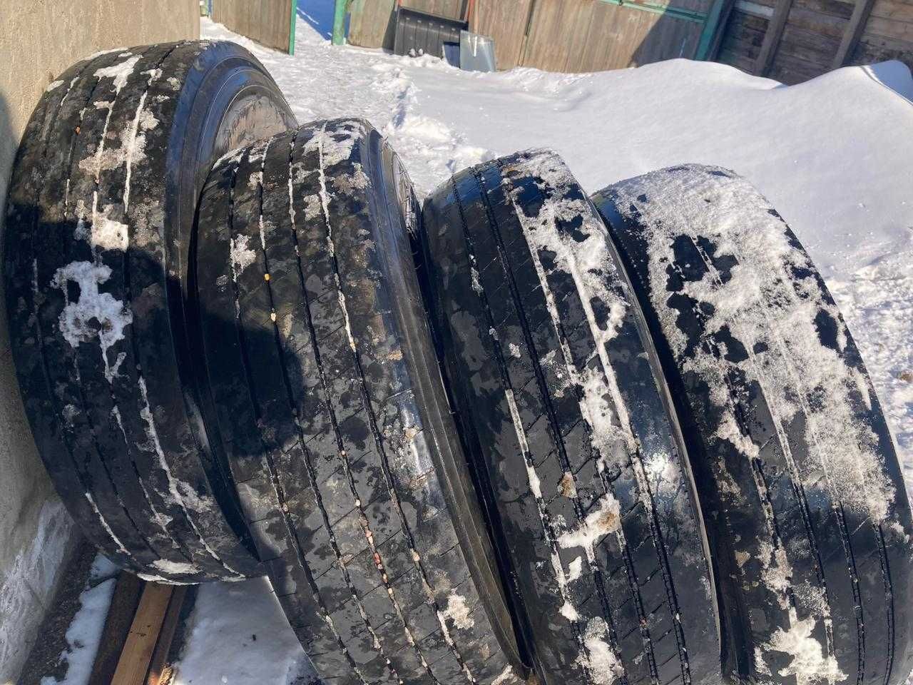 Продам шины/колеса - 295/80 R22.5