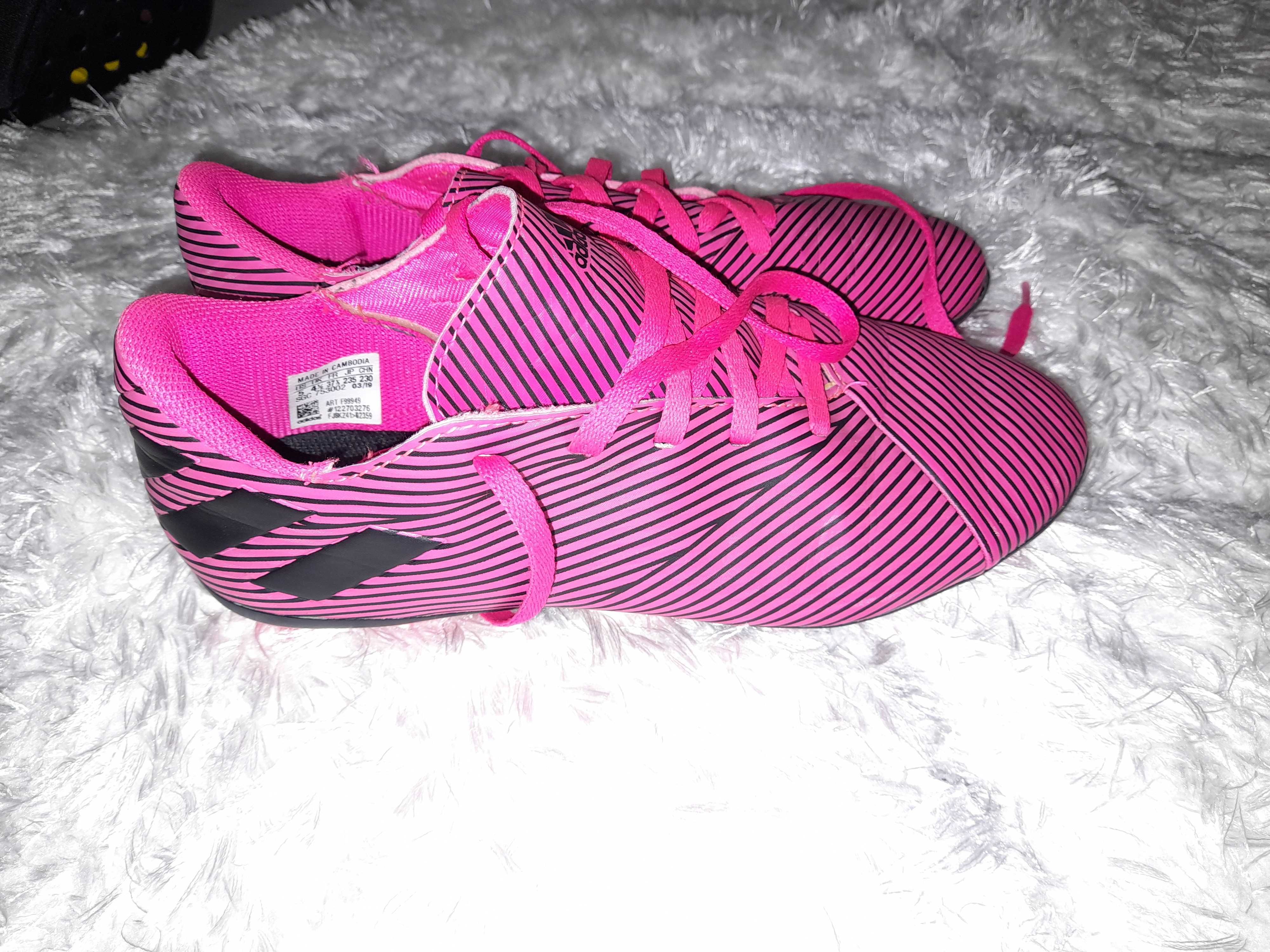 Бутонки    Adidas