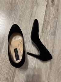 Pantofi eleganti din piele marca Cristhelen B. ( Musette )