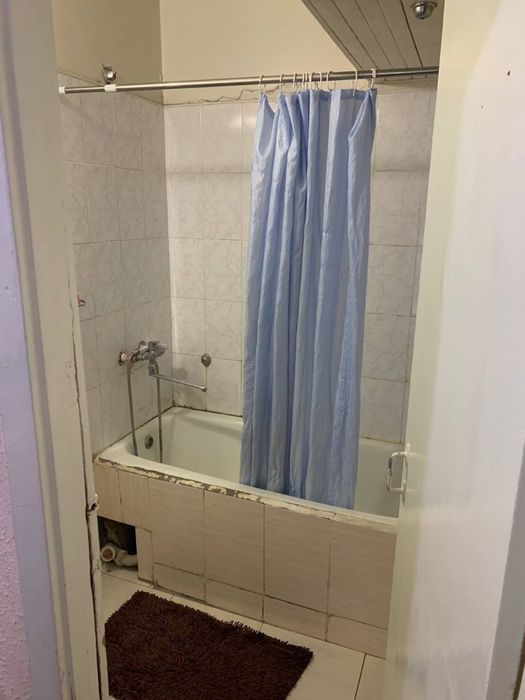 Чиланзар 14.  2 х комнатная Разделка. Срочно Продается