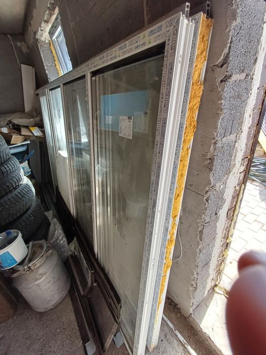 Продам балконные рамы 2 штуки