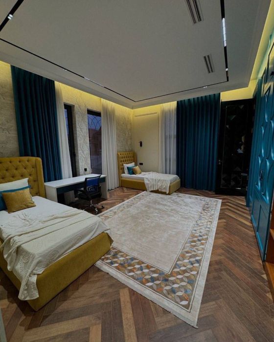 Продается Новый Евро Люкс Дом центр луначарский 5.5 соток 1000м2 7комн