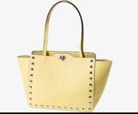 Дамска чанта в жълт цвят