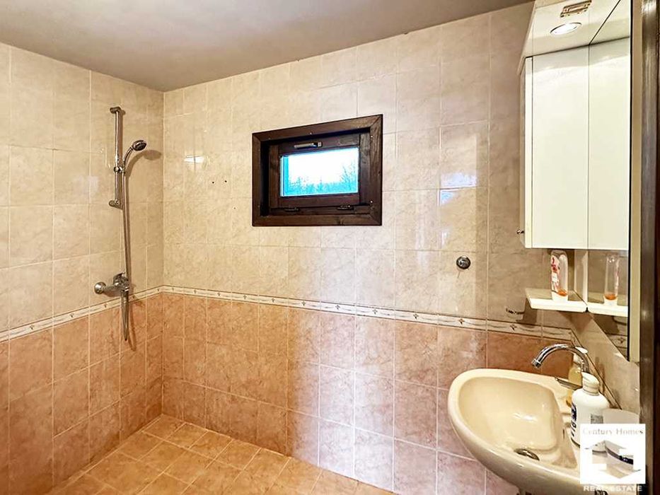 Продава се Къща в с. Беломъжите, Област Габрово - 100 кв.м за 1100 €/кв.м - Снимка #14