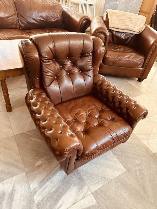 Кожено кресло от Швеция – Chesterfield стил, естествена кожа