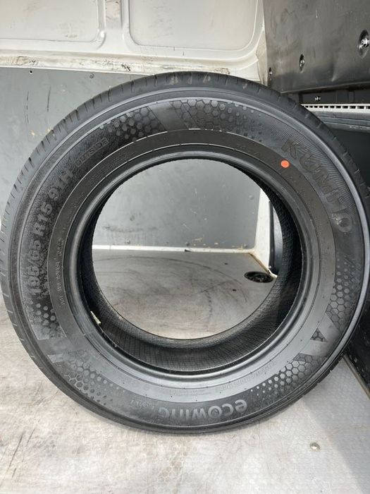 Anvelope SECOND HAND vara Kumho 195/65 R15 ECOWING 91H