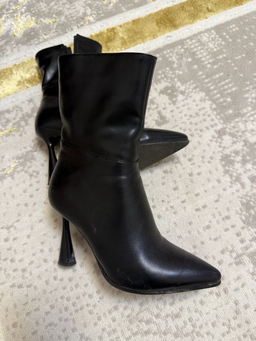 Сапоги женские…….Новый