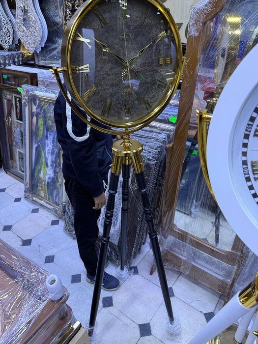 Часы напольные Diyako