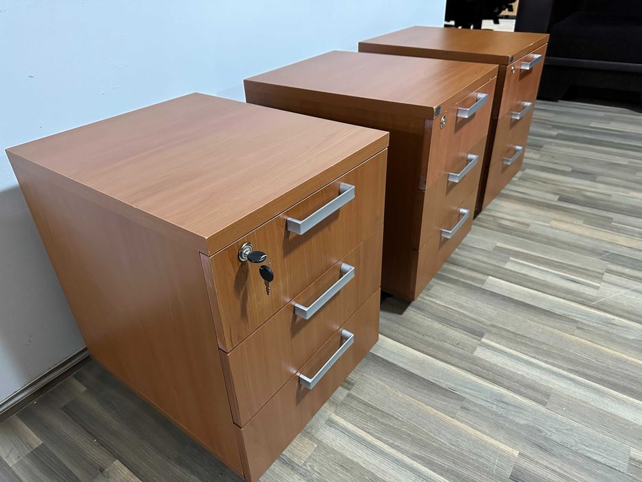 Rollbox cu 3 sertare; Mic Dulap pe rotile pentru birou; PAL