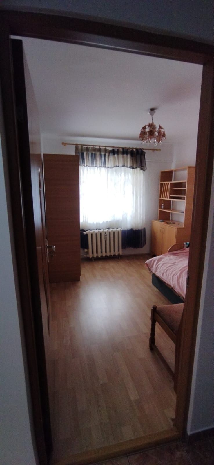Apartament cu 3 camere 63 mp2 Radauti