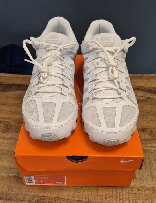 Încălțăminte sport Nike Reax 8