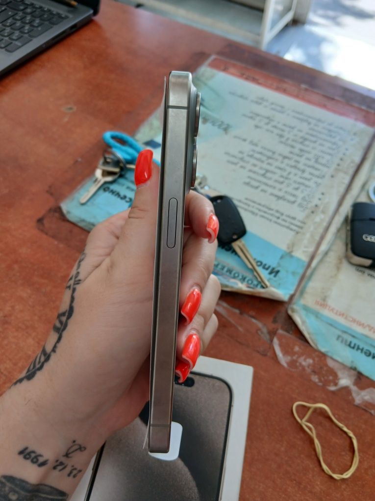Iphone 15 pro 128gb