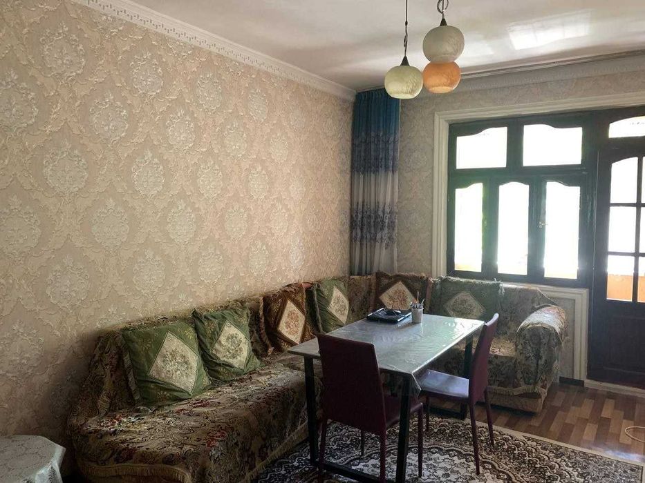 Продается 2/2/5 на Художников