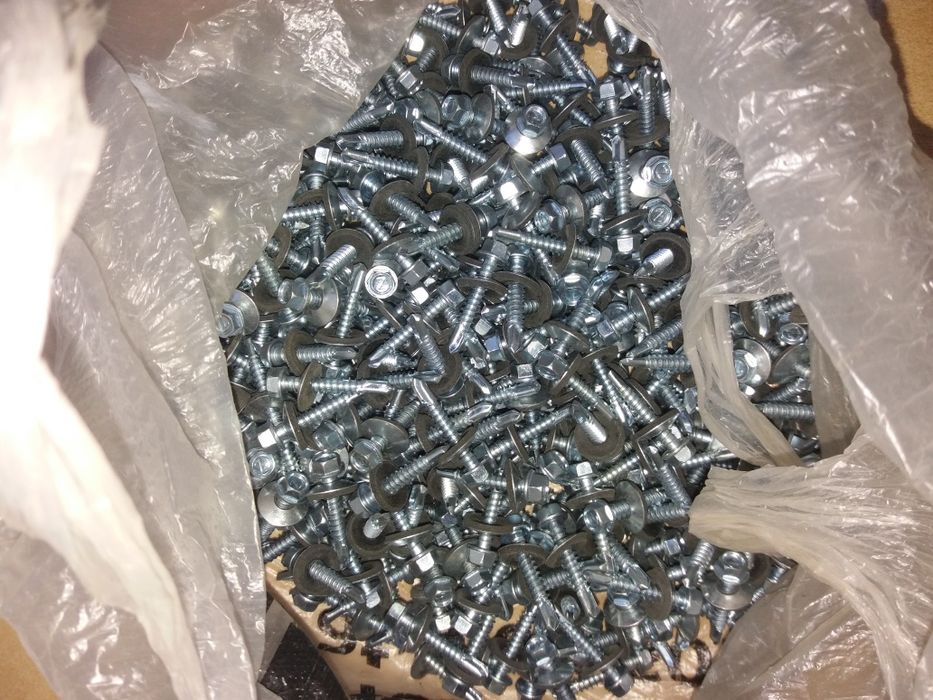 саморезы аценкованный