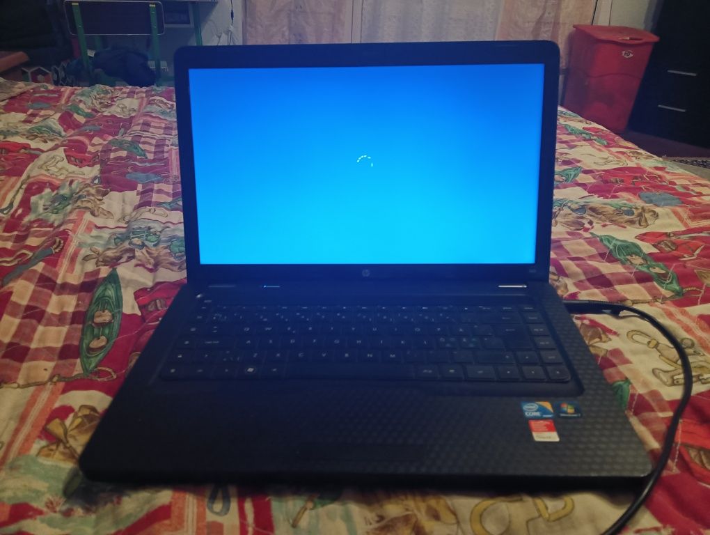 Vând/schimb laptop HP G62 regenerat complet are Windows 10
Preț 500 de