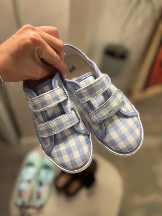 Balerini, Tenesi, Incaltamine noua H&M, marimi 30-31