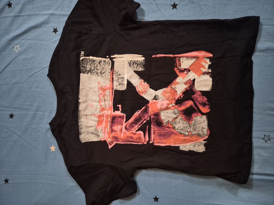 Tricou Off White roșu
