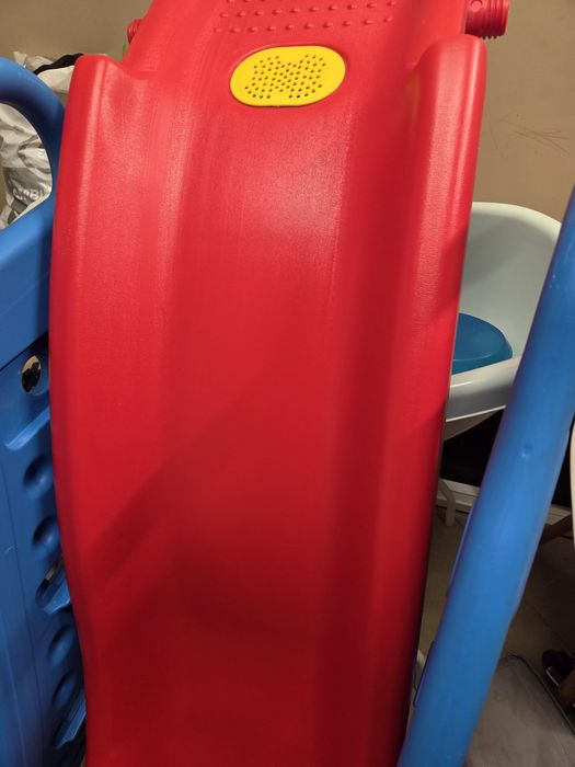 Детска пързалка като нова