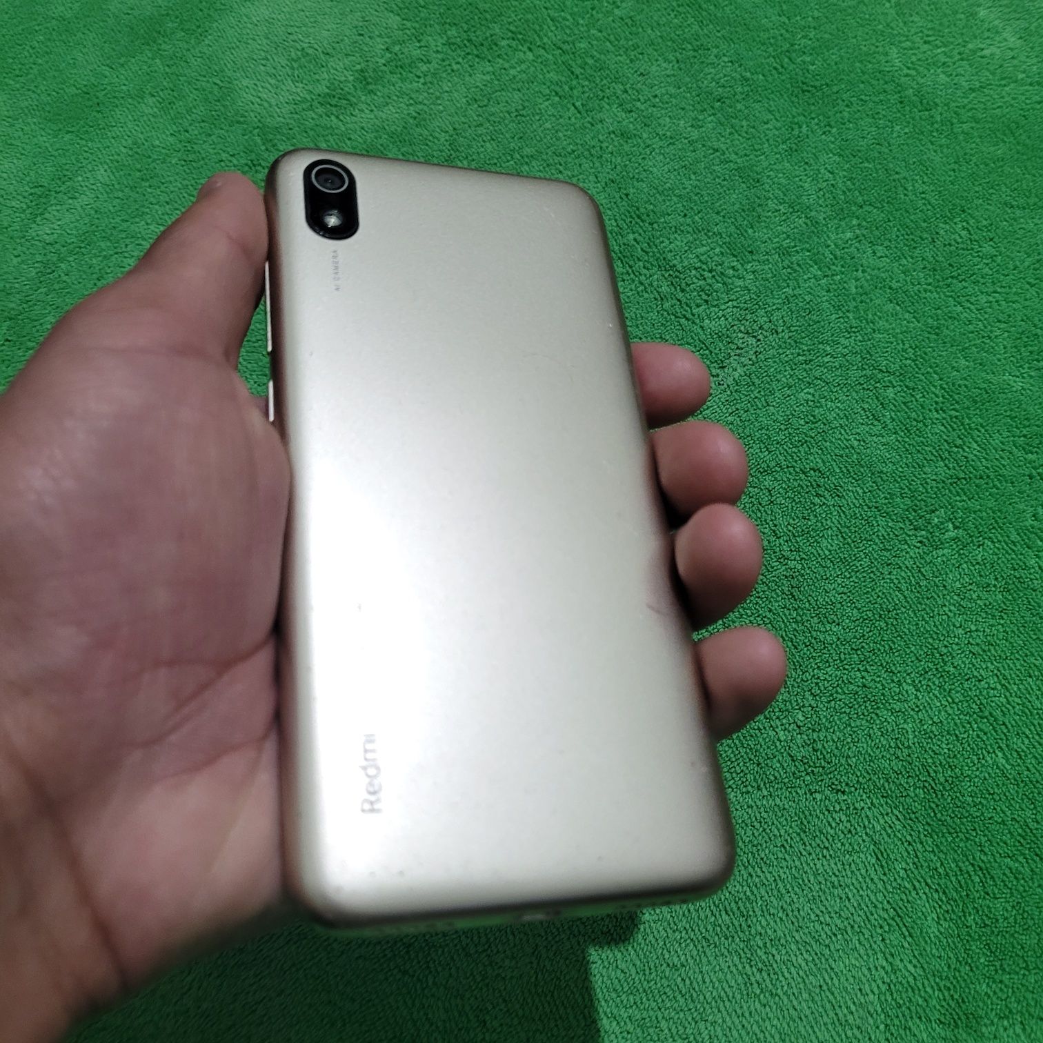 Redmi 7a sotiladi