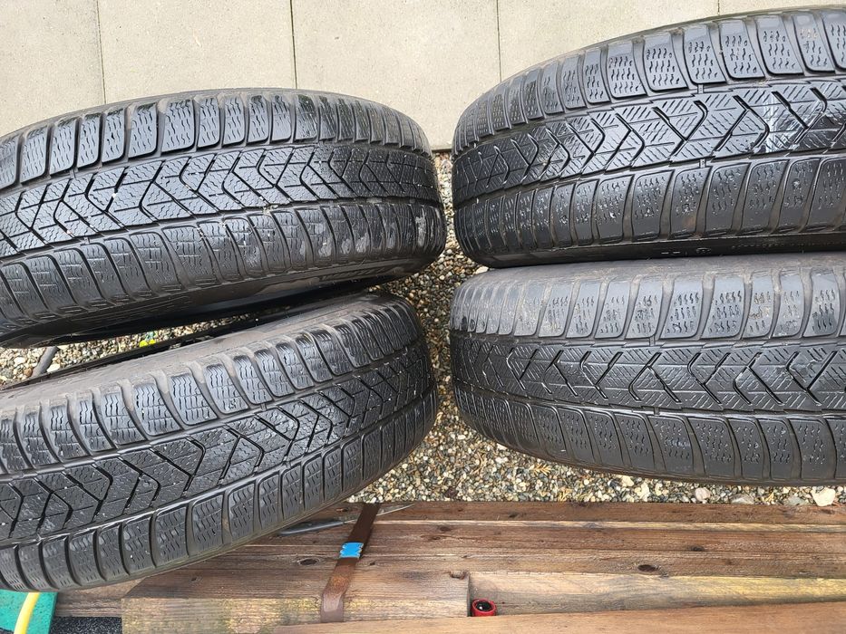 Jante aliaj BMW X1   225/55/R 17 pirelli RunFlat + senzori presiune