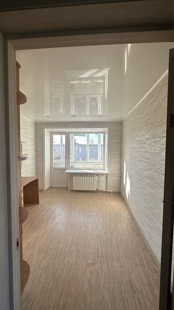 ПРОДАМ 3 комн. переделанную из 4 комн.