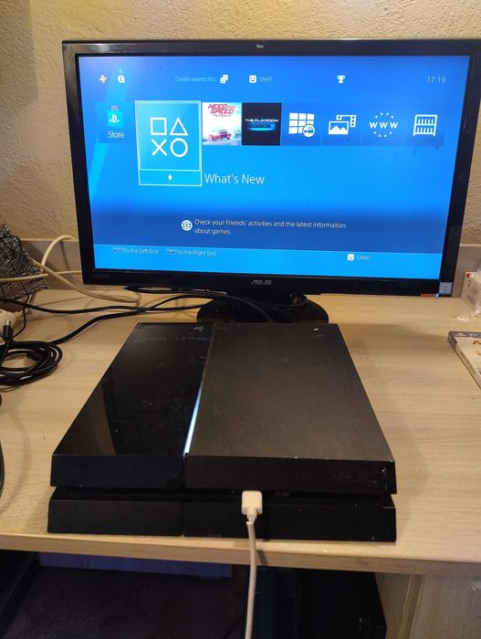 PlayStation 4 500GB с проблем!