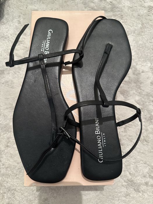 Новые Итальянские кожаные сандалии