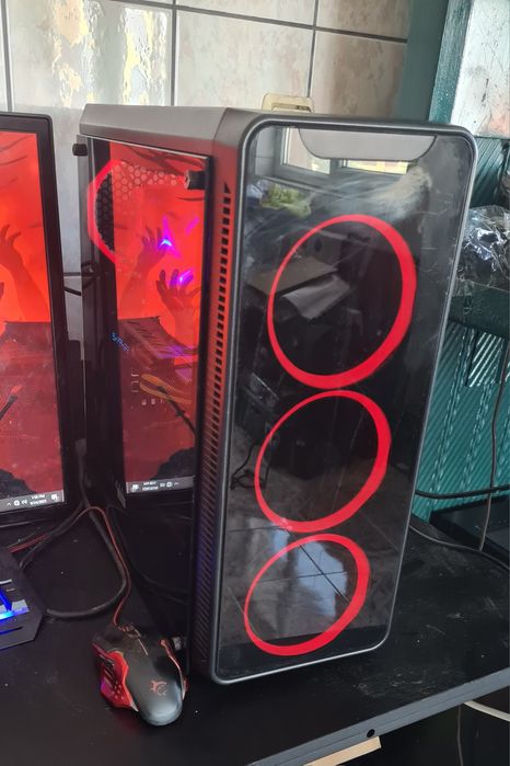 Unitate PC Gaming I7 6700K video 4GB RX 570 16GB RAM SSD