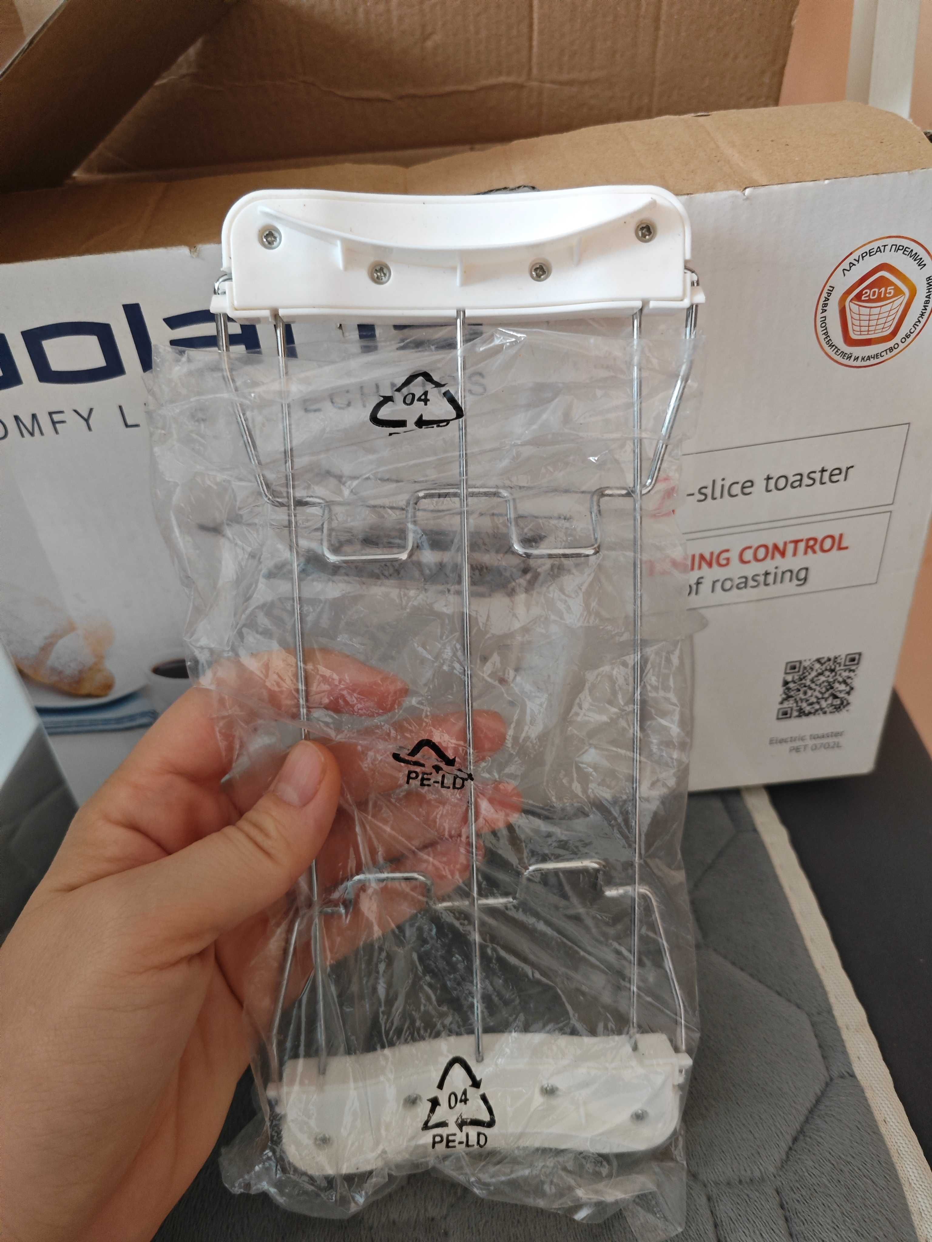 Продам тостер Polaris