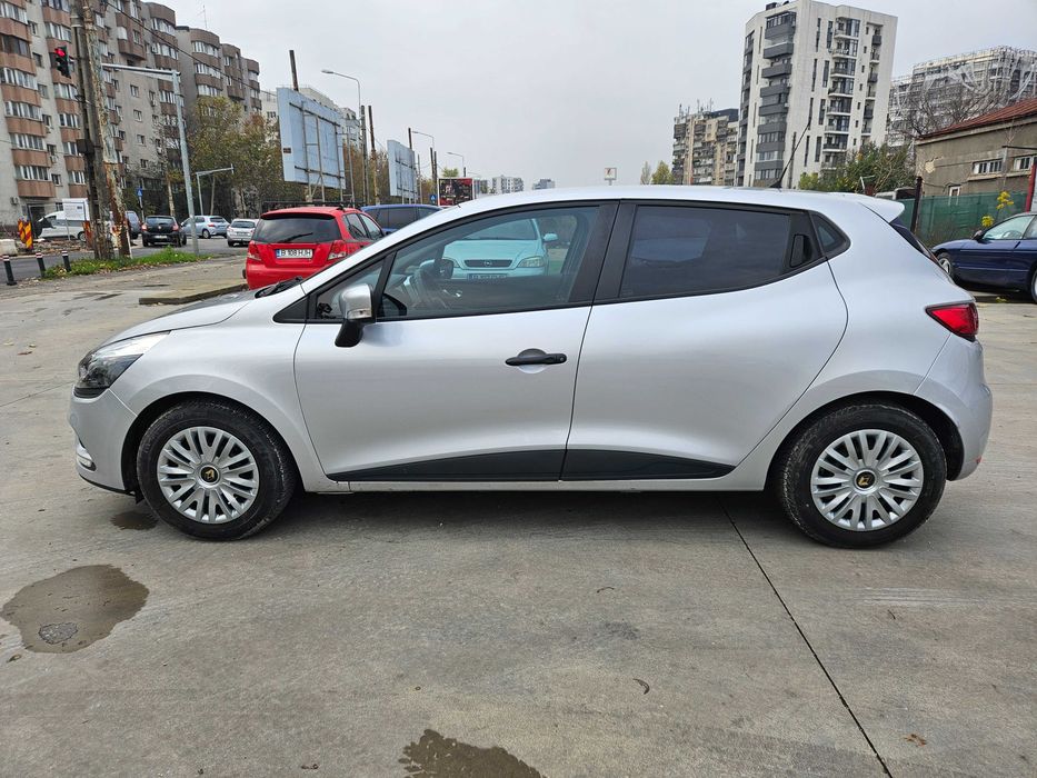 Vand Renault Clio 1.5 diesel /  2017 / navigatie / camera