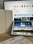 Продам Ipad 2020 8 поколения 32GB Gold