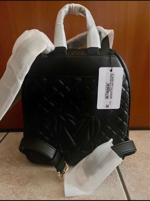 Moschino раница и бизнес чанта