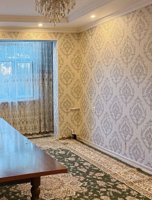 Чиланзар Г 9 А 3 комнаты 4 этаж Фархадский базар ипотеки нет