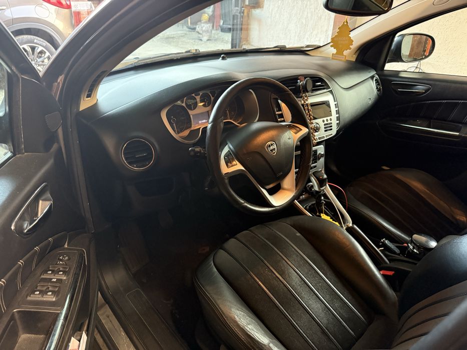 Vand Lancia Delta 1400 cm3 150cp