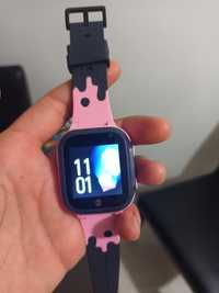 Ceas smartwatch fetita