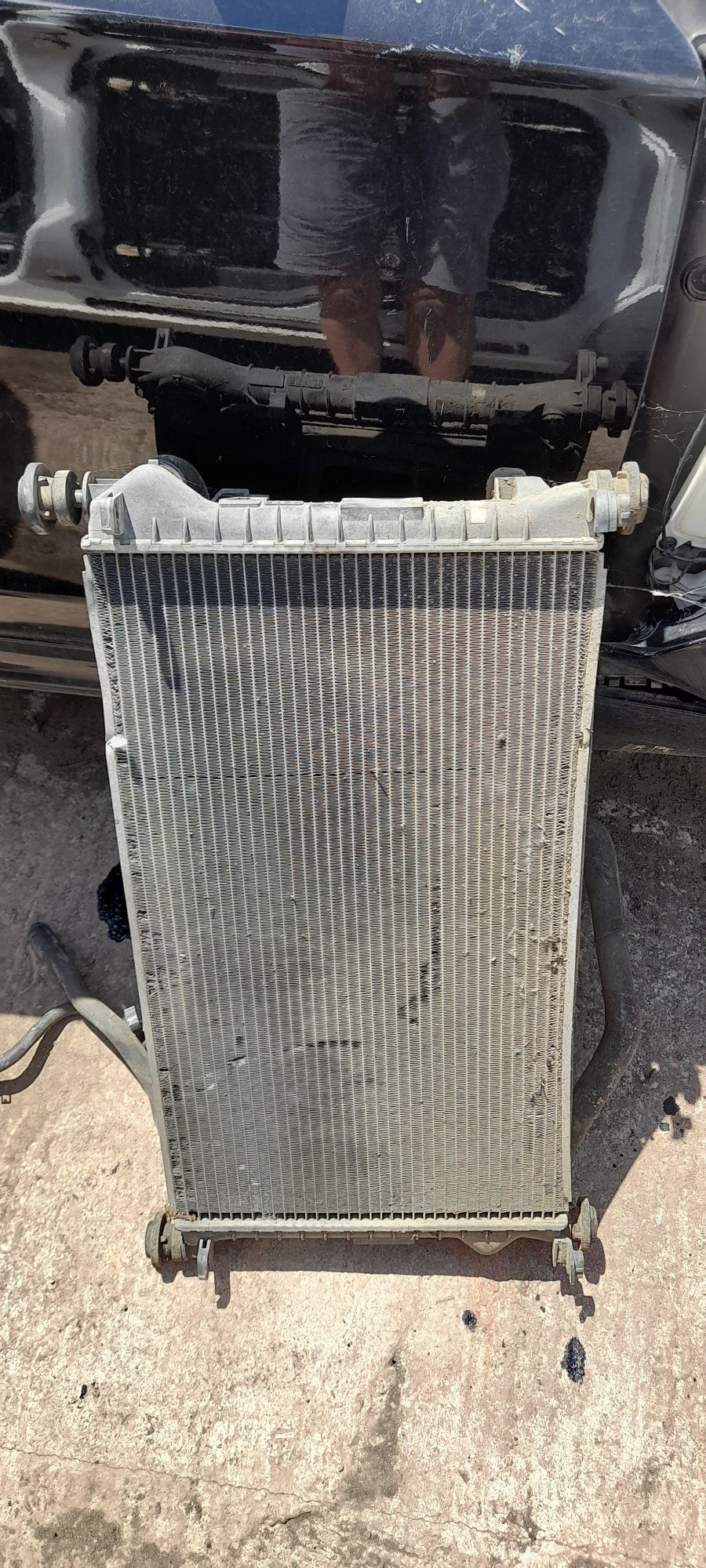 Vând radiator apă ford Transit Connect 1.8 diesel