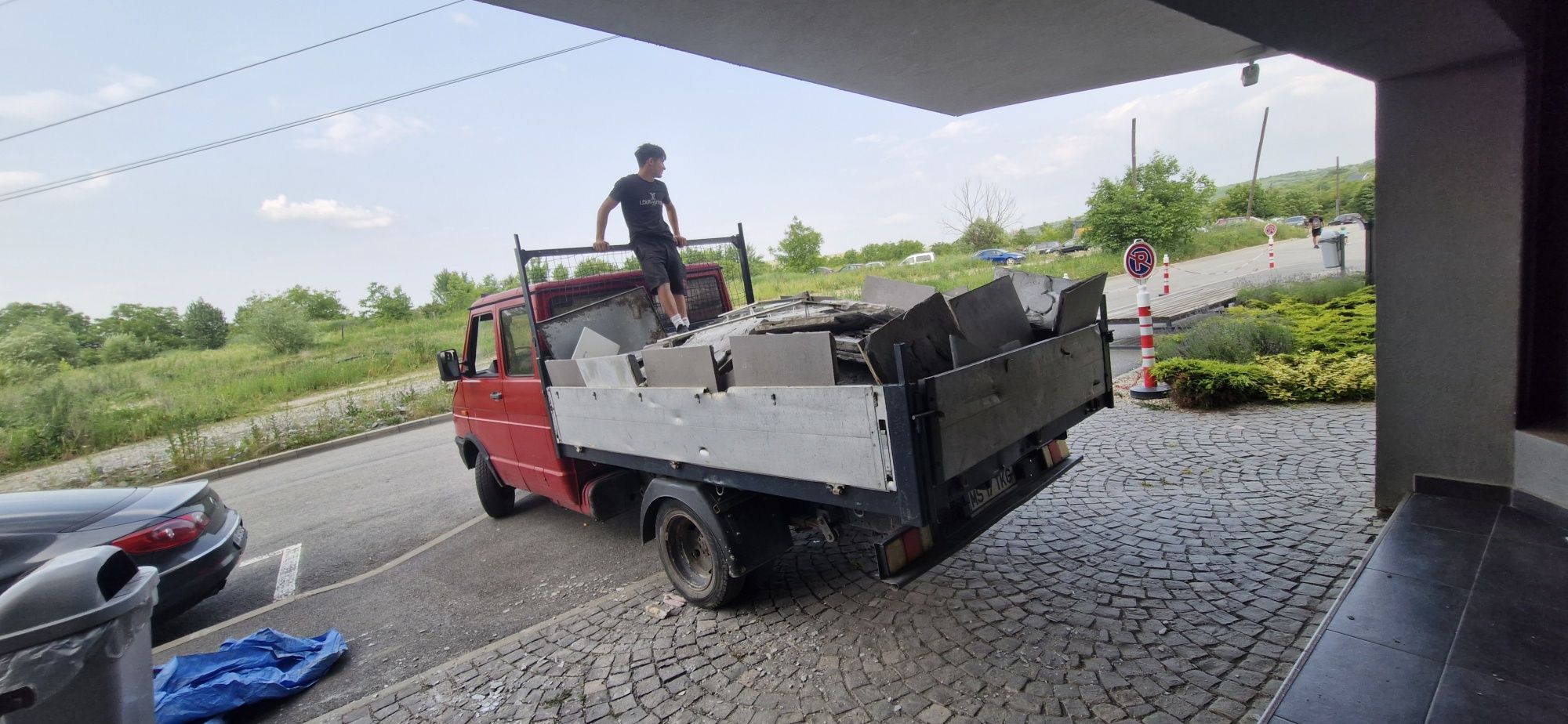 Vând Iveco Daily