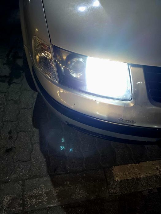 Farove vuv perfectno sustoqnie za passat (b5) 2001g