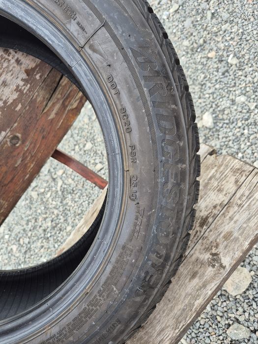 Зимни гуми 205/60/16 Bridgestone