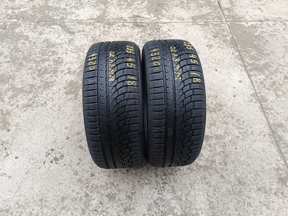 Doua anvelope de iarna 235 45 18 nokian WRa4 profil 8 mm 2020