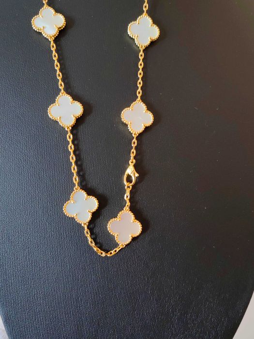 Дълго дамско колие с 10 детелини от бял седеф Van Cleef & Arpels VCA