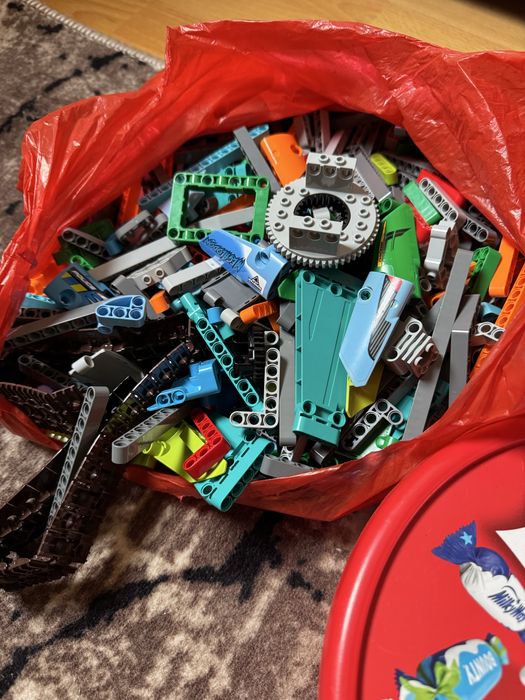 Lego technic la kg.