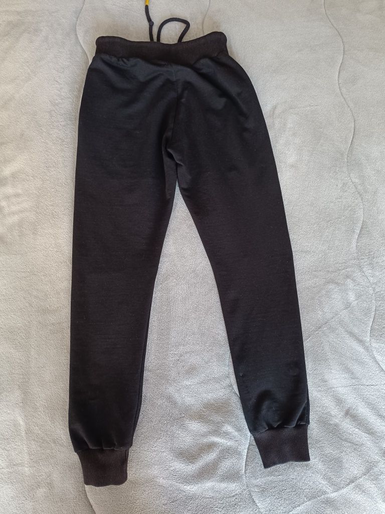 Черен спортен панталон,долнище и есенно яке Resreved, Primark 134-140