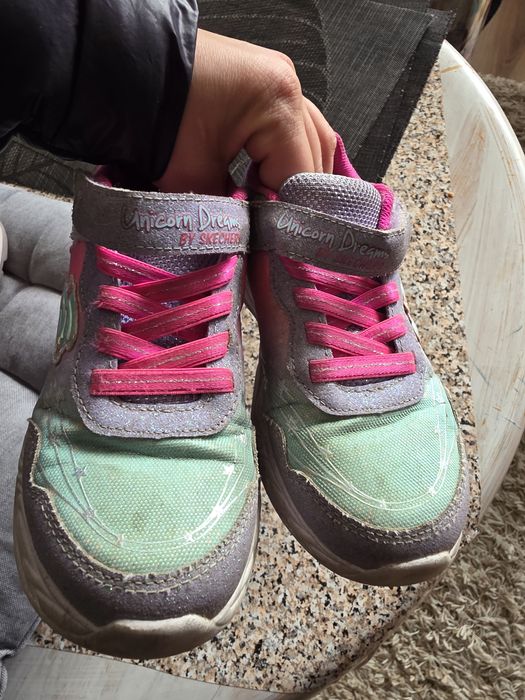 Sketchers  waterproor