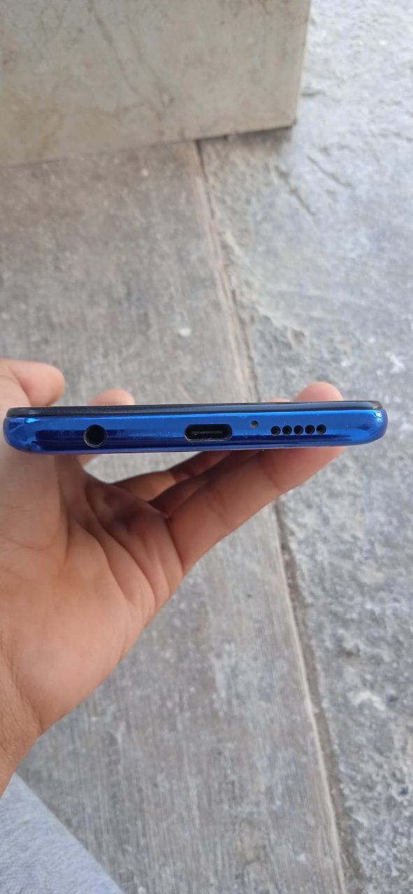 Poco x 3pro sotiladi