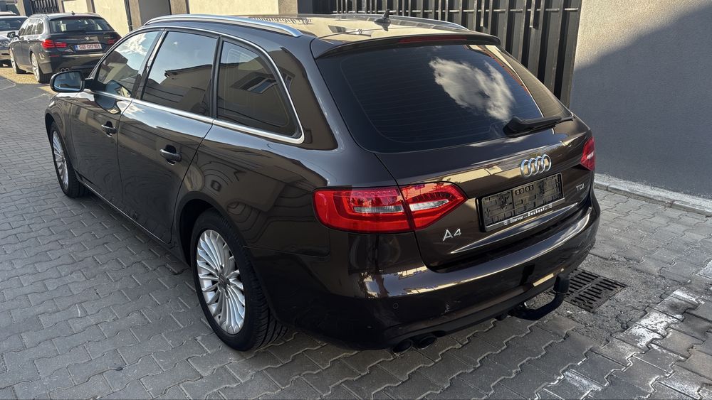 Audi A4 facelift model 2014 / Germania / Mocca Brown