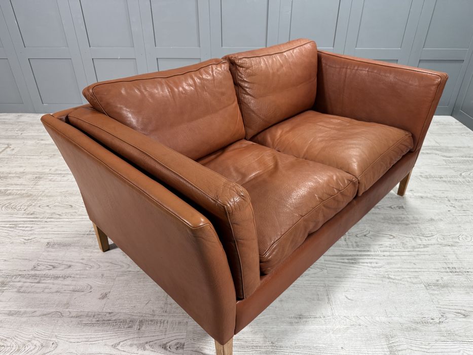 Датски диван 2-ка естествена кожа Д1104