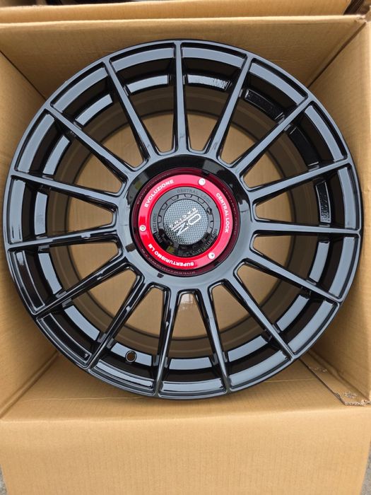 Jante noi R18 OZ Racing model Superturismo Evoluzione 5x100 5x112
