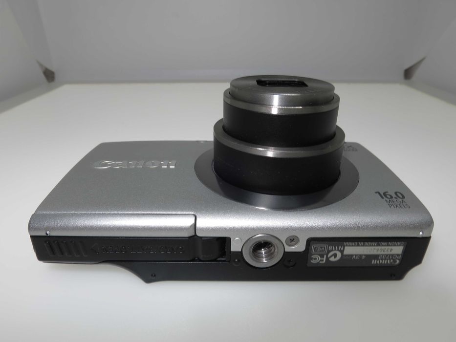 Canon PowerShot A2300 цифров фотоапара камера в отлично състояние