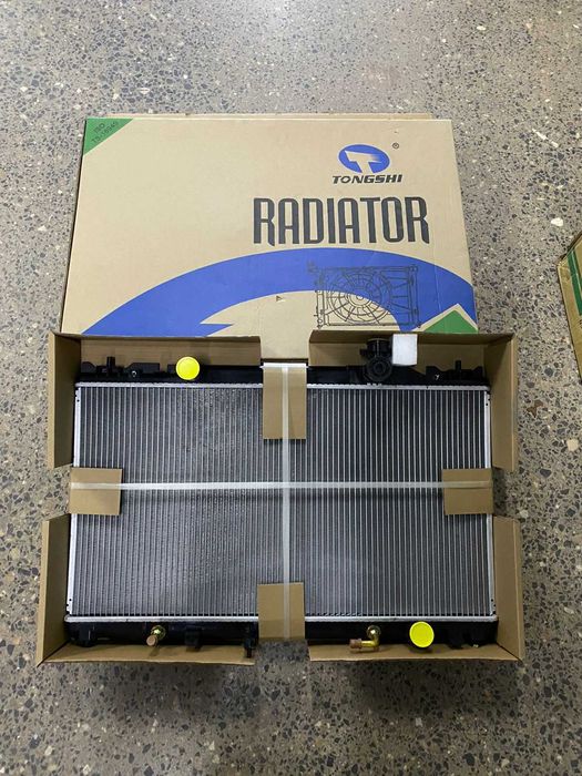 Радиатор основной для toyota camry 70